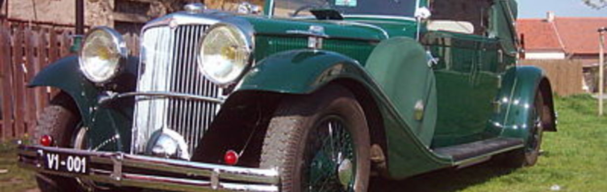 AUTOMOBILOVÍ VETERÁNI & BIG BAND DVORSKÝ v ratibořickém zámeckém parku
