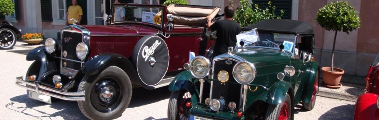 AUTOMOBILOVÍ VETERÁNI A DECHOVÁ HARMONIE NÁCHOD