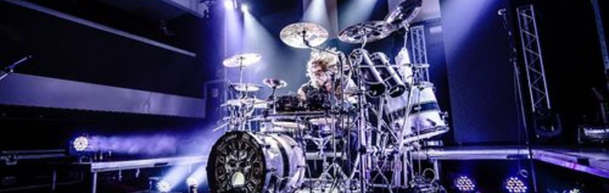 Miloš Meier - DRUMMING SYNDROME (bubenická show)