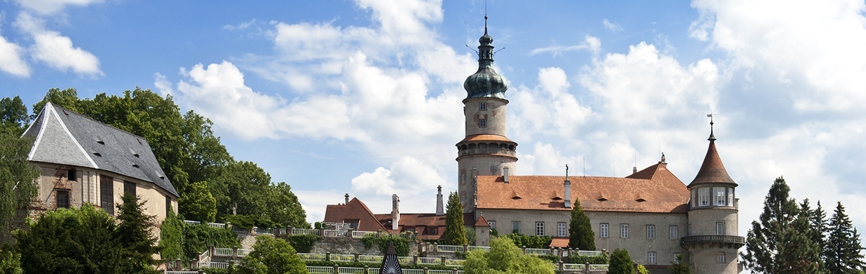 Večerní prohlídky zámku na téma Zámecké hodiny