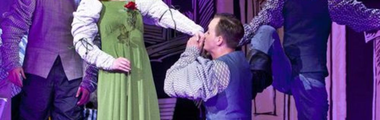 KISS ME, KATE