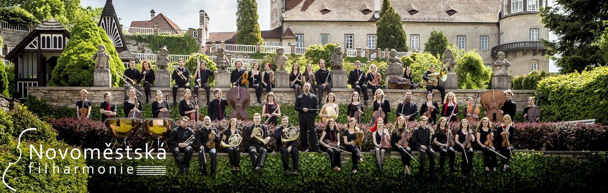 Novoměstská filharmonie pod širým nebem