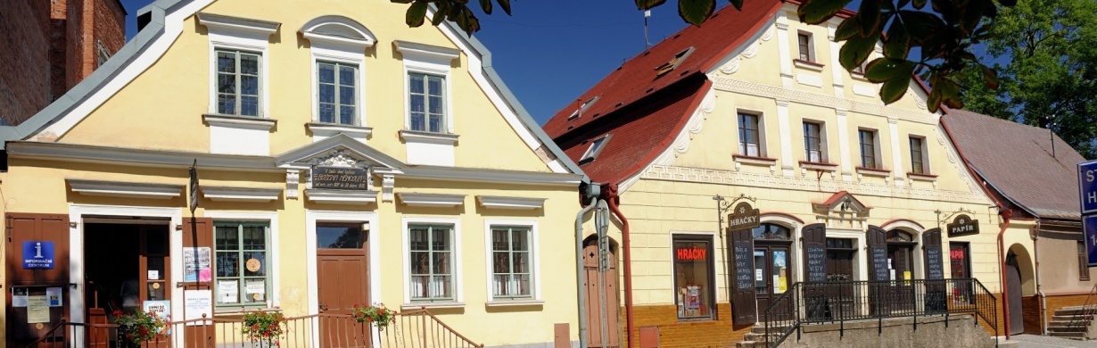 S POCTIVÝM ŘEMESLEM AŽ DO POHÁDKY