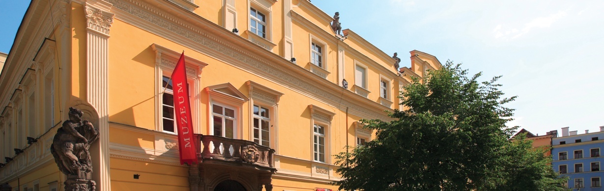 MUZEUM UČÍ I BAVÍ