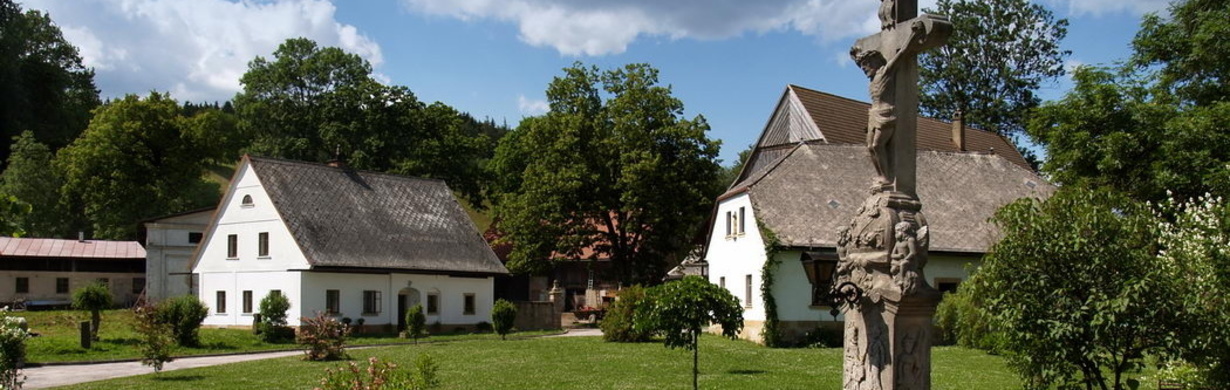 Tradiční Suchdolské posvícení a Traktoriáda