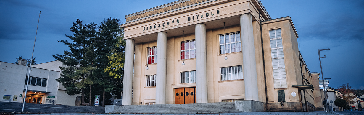 Noc divadel Noc divadel