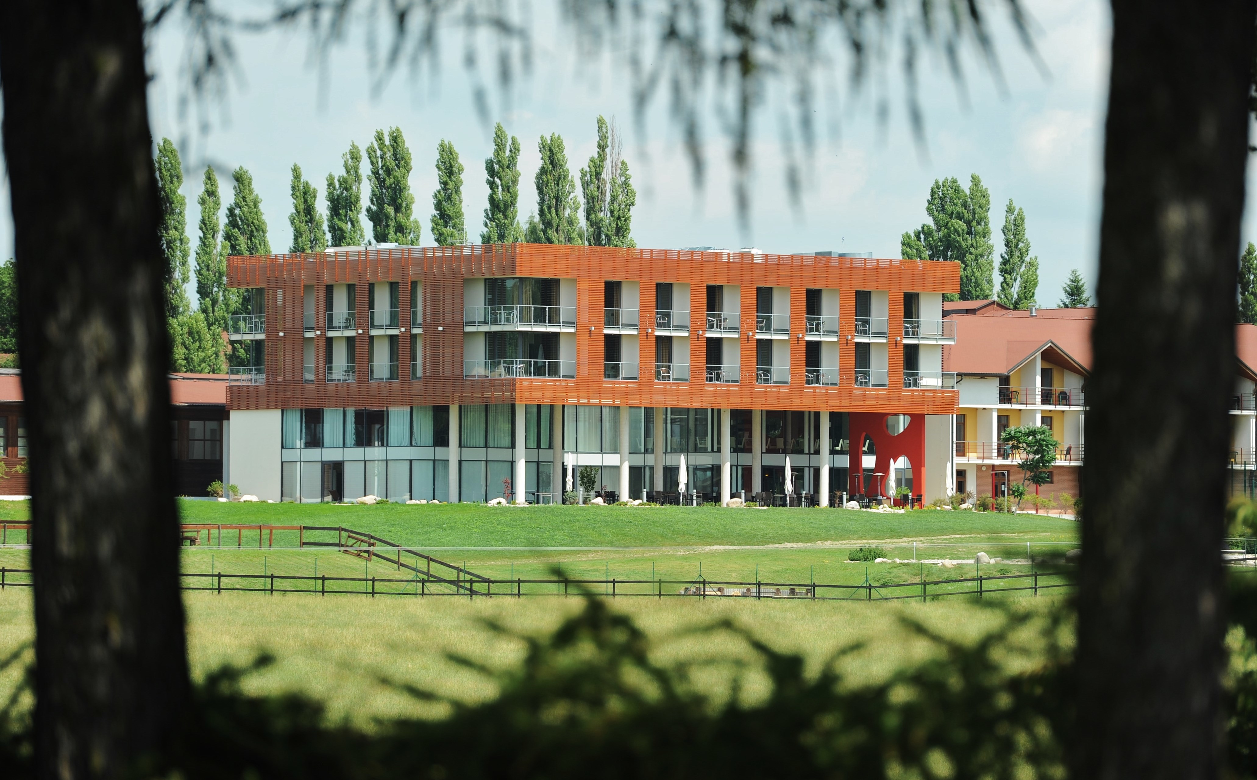 K-TRIUMF RESORT