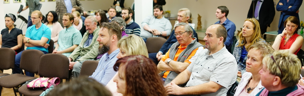 V knihovně Břetislava Kafky v Červeném Kostelci dnes proběhla konference Léto 2016 v Kladském pomezí