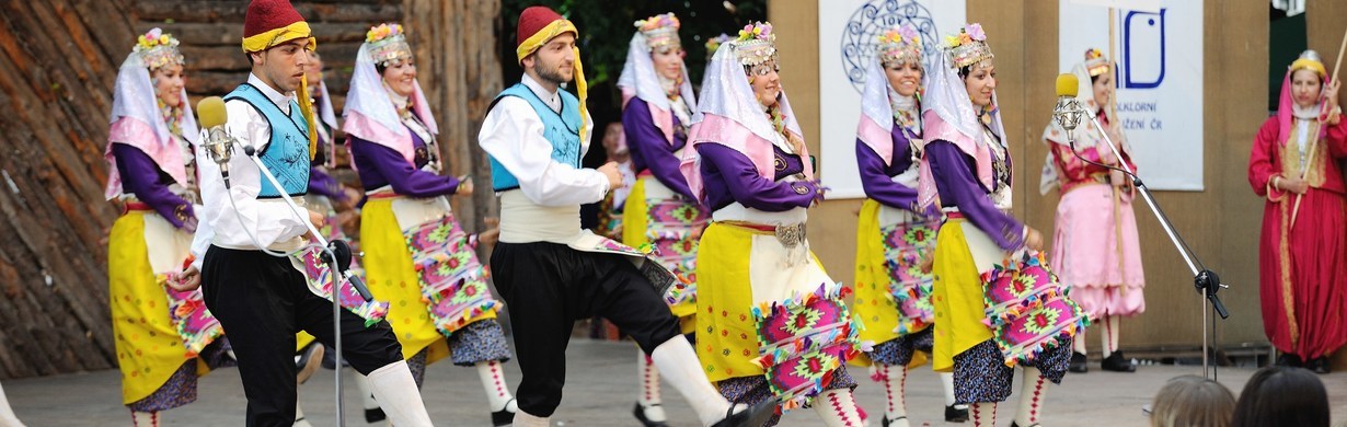 Ohlednutí za Mezinárodním folklórním festivalem v Červeném Kostelci