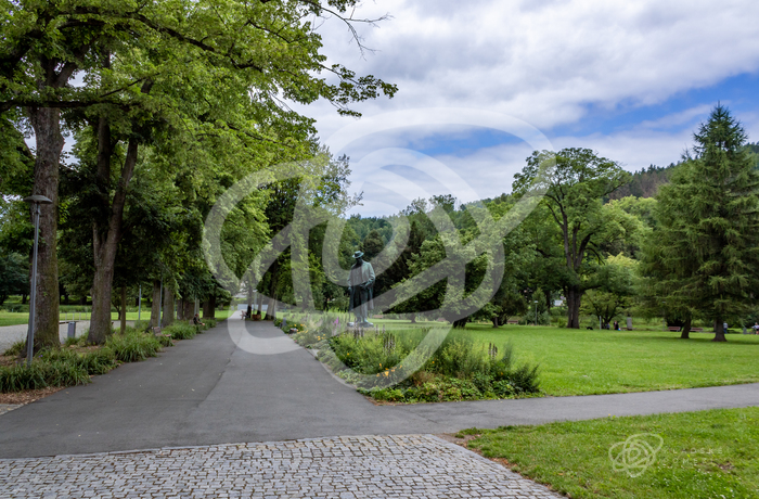 Hronov - park s minerálními prameny