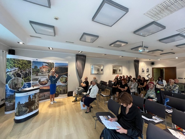 Konference